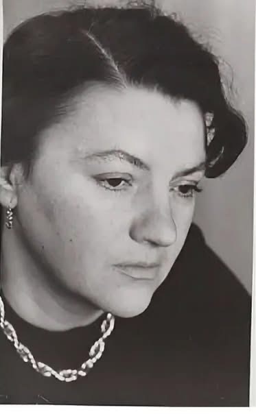 Ирина Снегова 