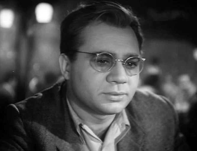 Евгений Леонов в 1937 году. 