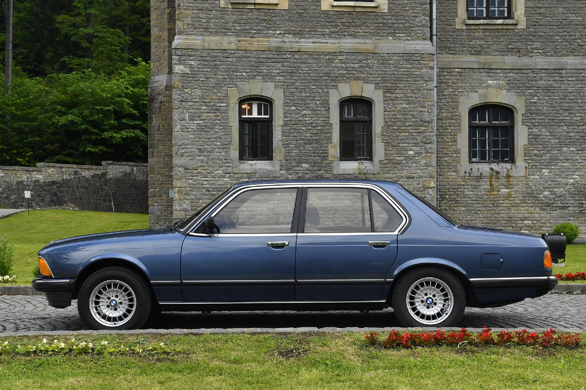 BMW E23 Рестайлинг 