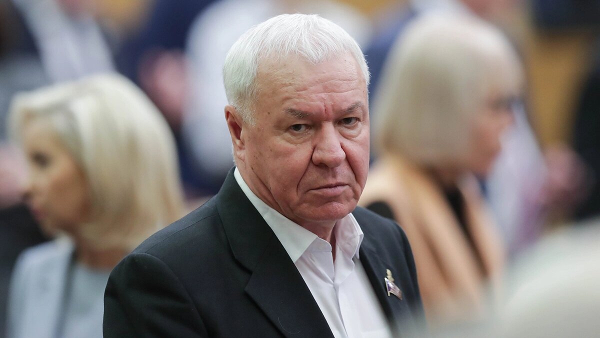   Агентство «Москва»- Член комитета Госдумы по обороне, генерал Виктор Соболев