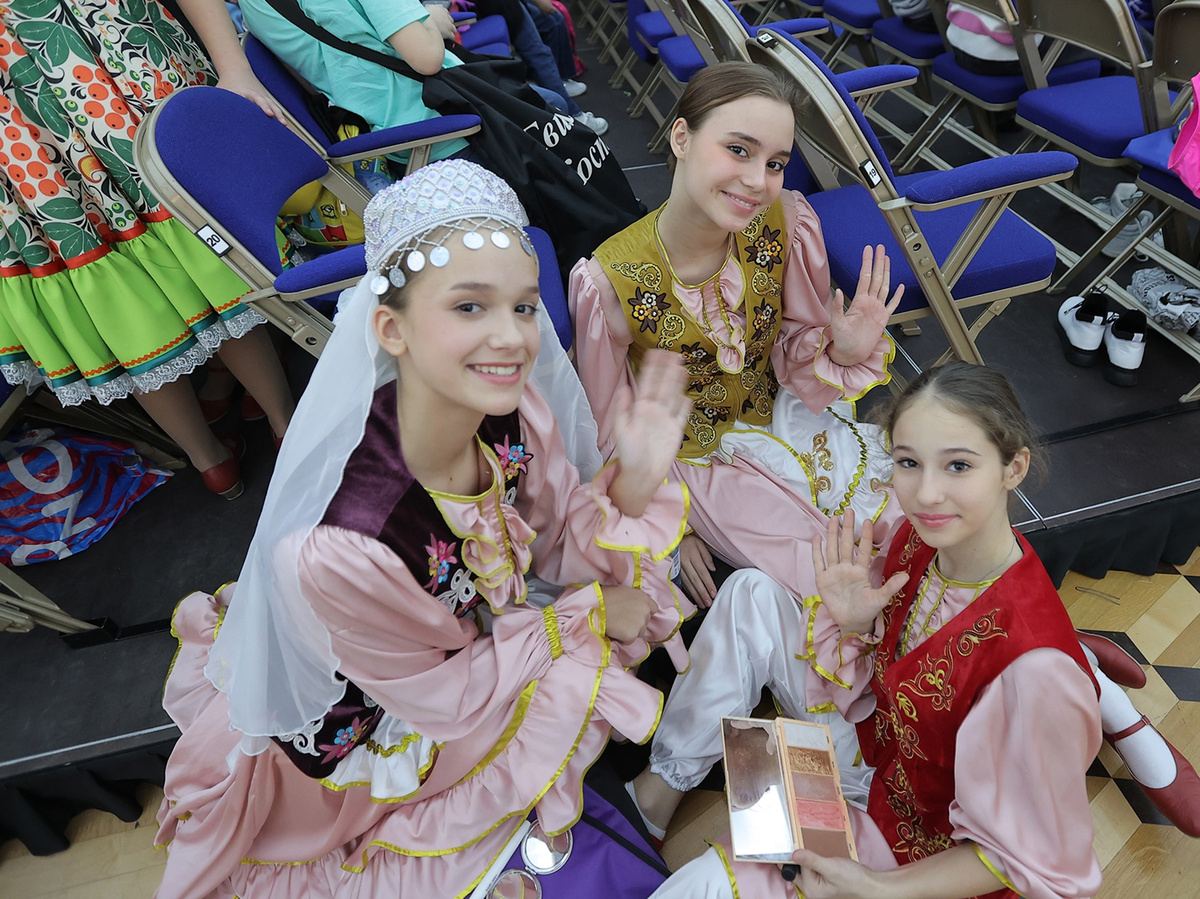 Перед выступлением на фестивале «Ожерелье России»