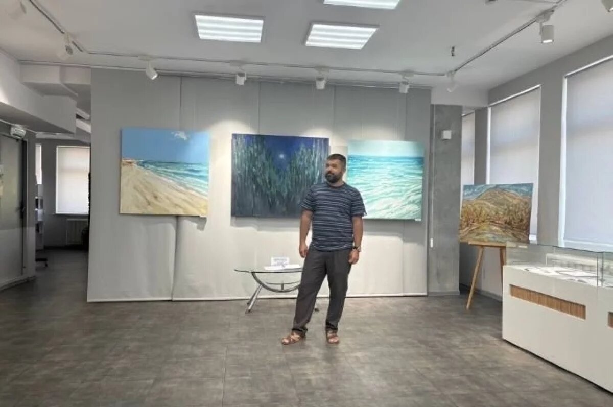    В Симферополе открылась выставка картин «Полуостров вдохновения»