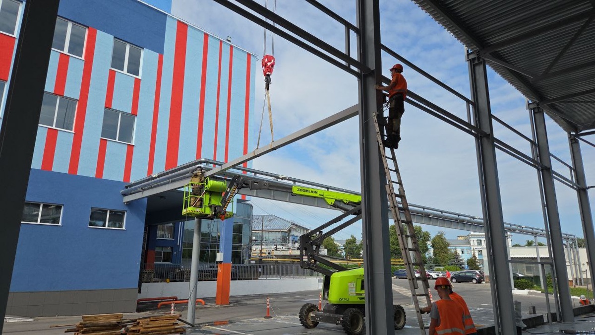 Работы на наших объектах ведутся в строгом соответствии с ТБ