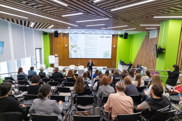    Экоцентр «Куприт» поделился опытом в Школе экологических центров