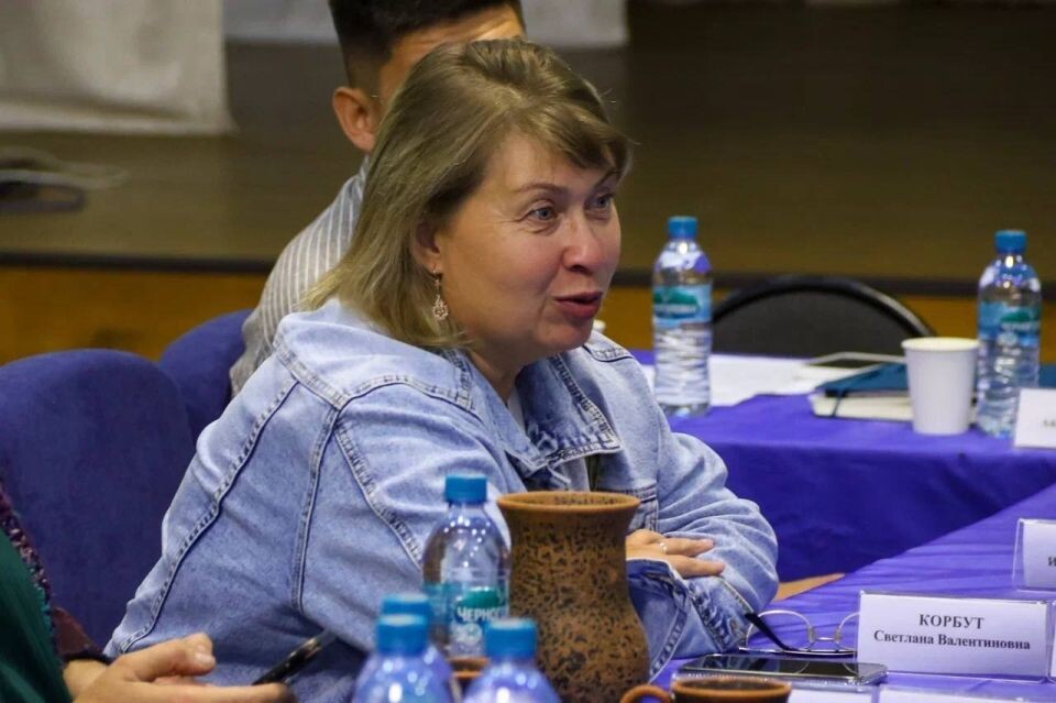    Круглый стол о мерах поддержки креативной индустрии в Республике Алтай. Источник: t.me/asprokopyev