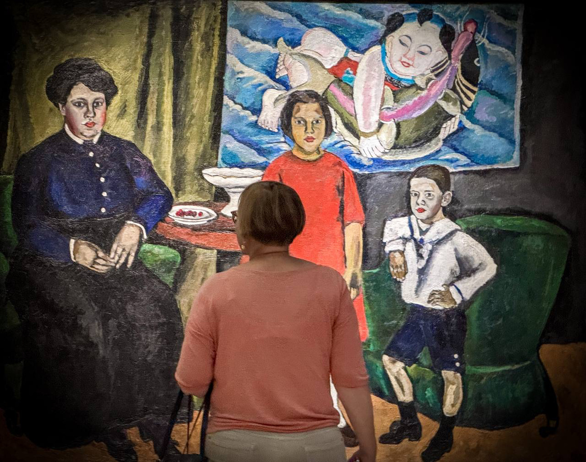 Выставка "Наш авангард". Фото автора