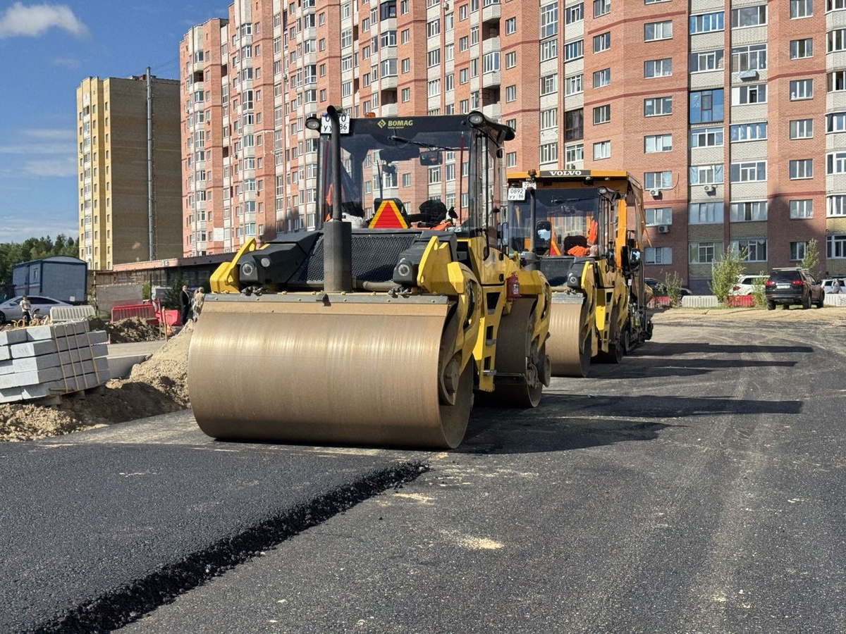    К 1 сентября досрочно откроют часть новой дороги в Северном жилом районе Сургута для удобства школьников