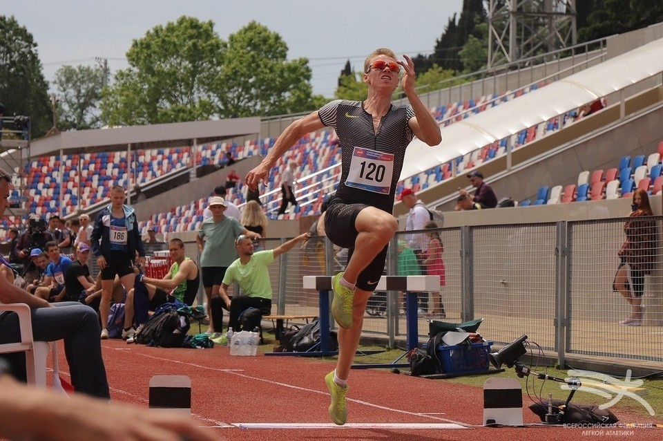    Юрий Ожгибесов. Фото пресс-службы регионального Минспорта.