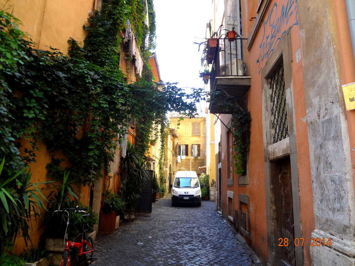 На улочказ Трастевере