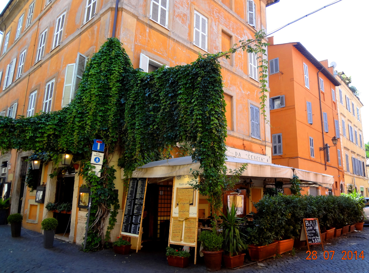 На улочказ Трастевере