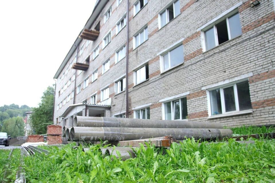    Капремонт общежития Горно-Алтайского политехнического колледжа. Источник: t.me/turchak_andrey