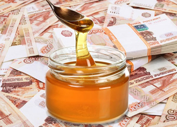 С любовью к каждому . Наташа Эльберг- более 24 лет непрерывно практикующий кризисный психолог, энергопсихолог , автор книг -бестселлеров , автор методики ментальной трансформации и коррекции любых жизненных ситуаций с помощью специальных энергопрактик. Автор - мастер энергетического таро.
