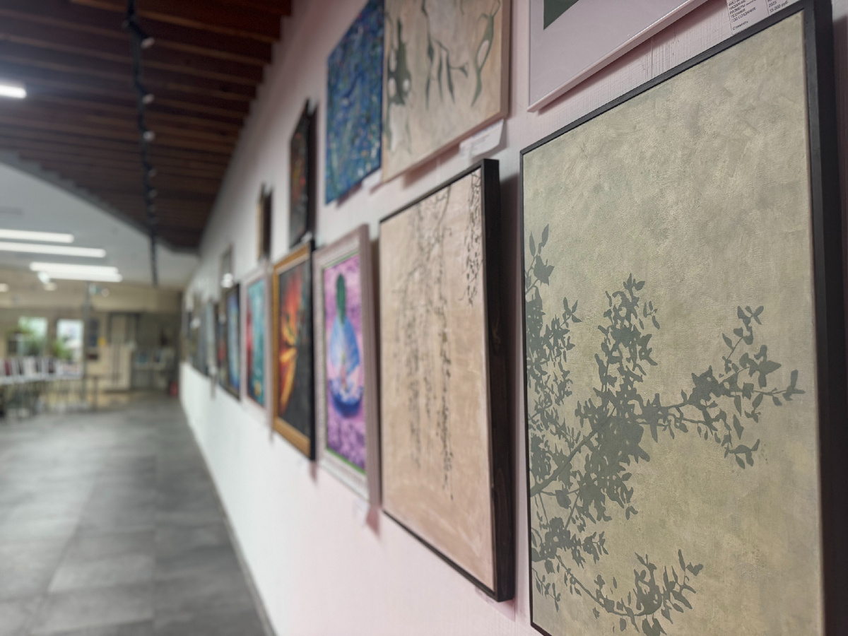 Оригиналы работ очных участников выставки "Искусство силуэта"