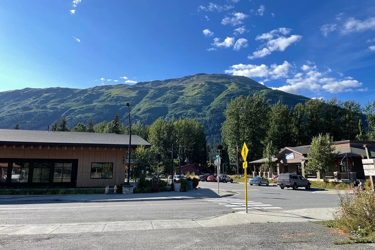    Русский дух на Аляске ощущается до сих пор.