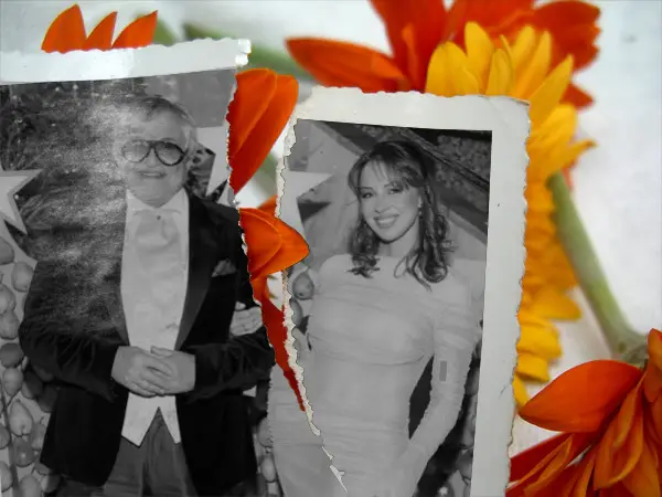 Семейная лодка наткнулась на Товстика.