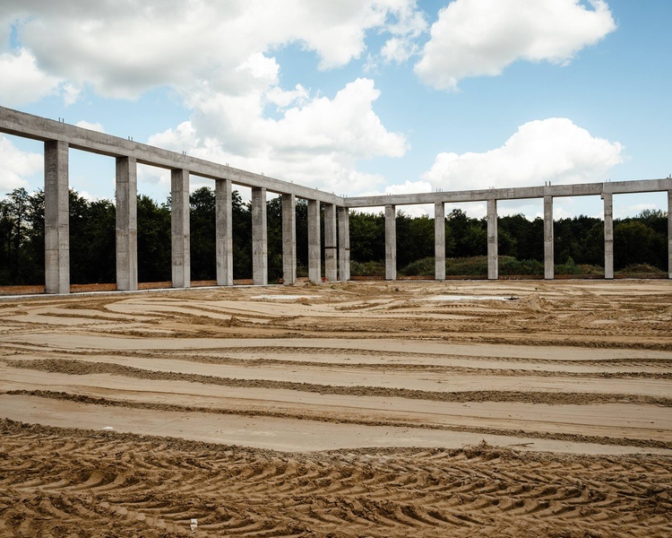     Минспорт РФ поддержит строительство футбольного манежа в Курске