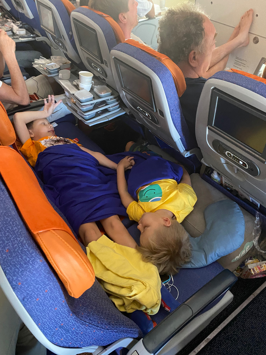 Перелет с детьми на Мальдивы 