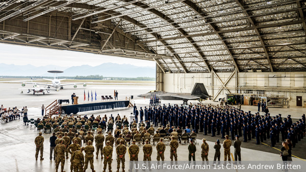     Фото: U.S. Air Force/Airman 1st Class Andrew Britten   
 Текст: Рафаэль Фахрутдинов