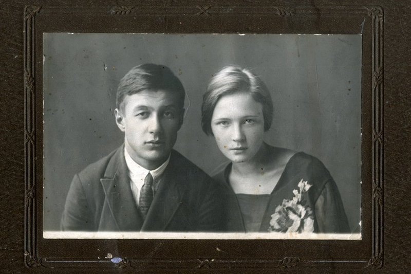 Борис Корнилов и Ольга Берггольц, фото Яндекс картинки