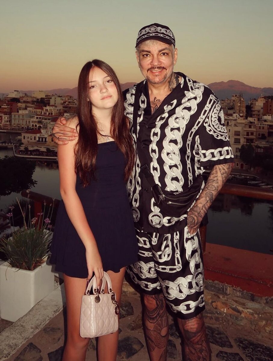     Алла-Виктория и Филипп Киркоров. Фото: Инстаграм (запрещён в РФ) @fkirkorov
