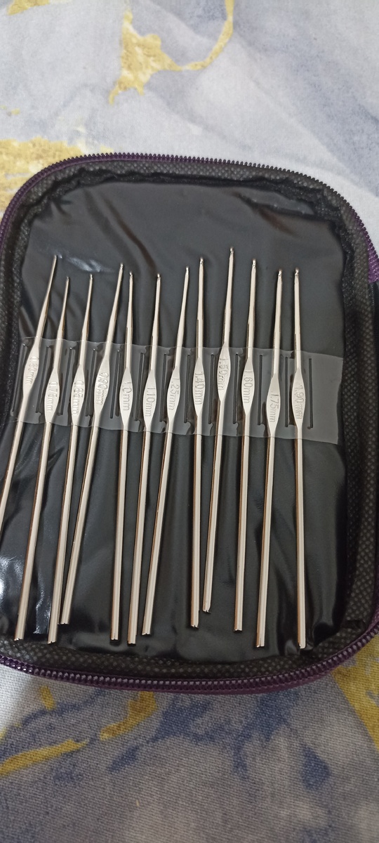 На одной стороне лежат вот такие 