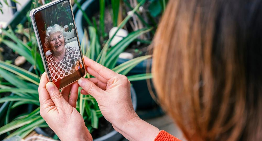 В России заблокировали звонки через WhatsApp* и Telegram: 10 приложений, которые могут их заменить