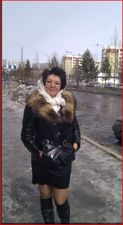 Я не исчезла. Я просто пережила эпоху, поменяла обувь, и решила, что теперь хочу говорить вслух.