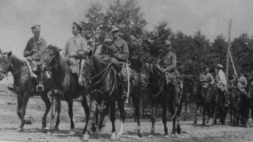 Казаки в Гражданской войне: союзники белых или временные попутчики?