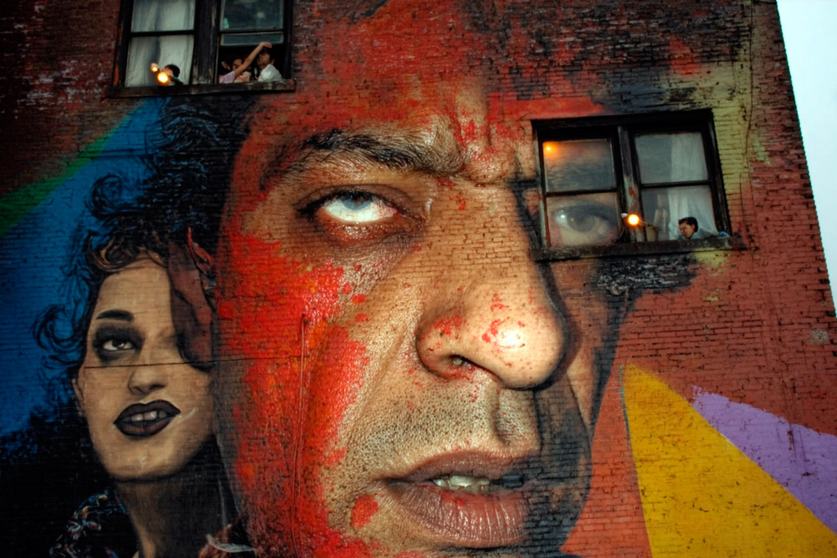 «Люди осознают, что я на всё способен. Я безжалостен. Я загадочен. Я — угроза»