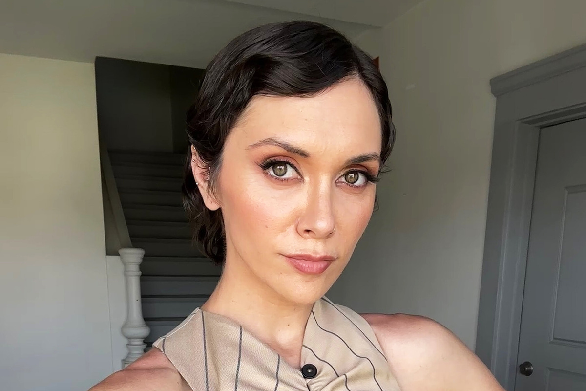     «Я потеряла сознание, и он меня изнасиловал»: актриса сериала «Доктор Хаус» Элисон Стоунер сделала откровенное признание