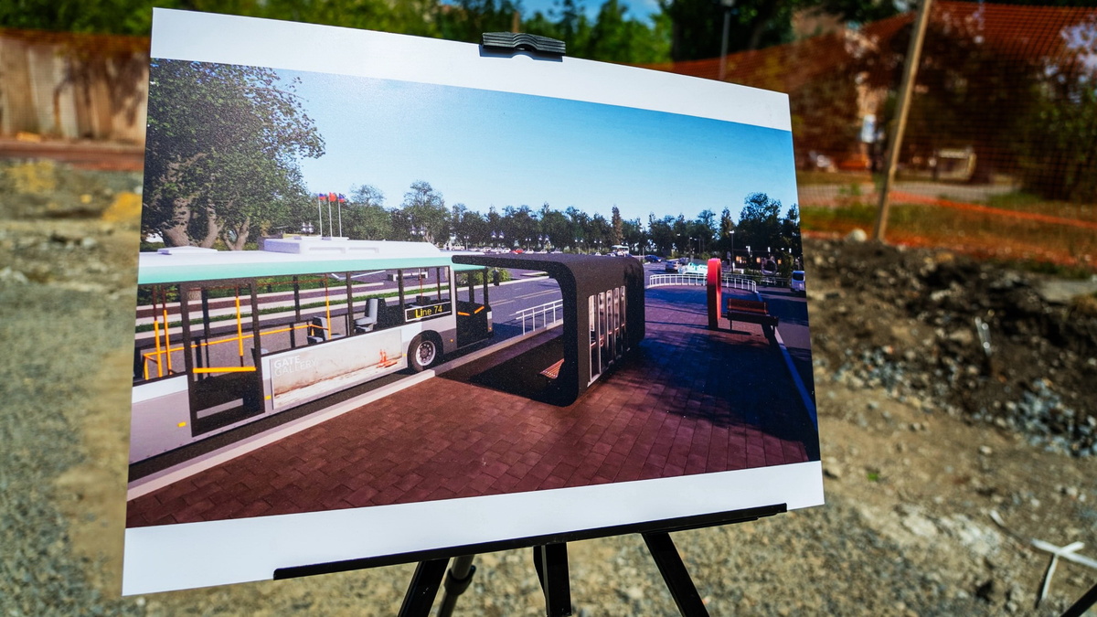    Югра установит современный остановочный комплекс у Аллеи Победы