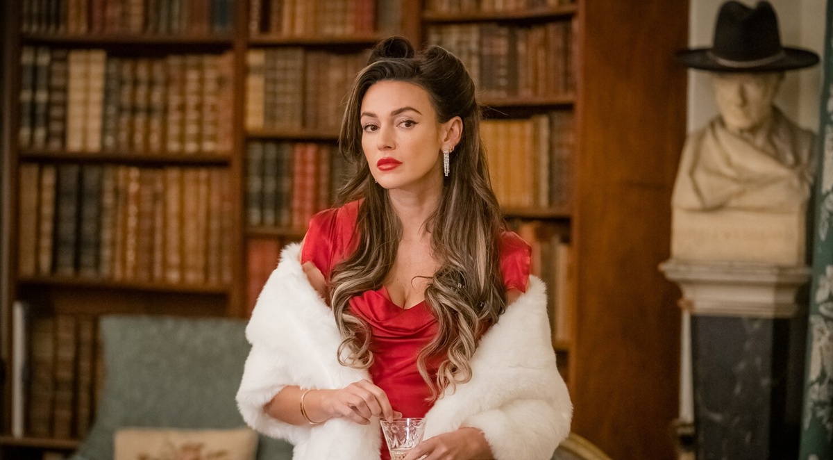 Листайте вправо, чтобы увидеть больше изображений