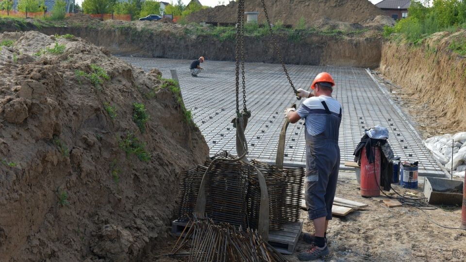    Cтроительство нового водозабора в Сибирской Долине. Источник: barnaul.org