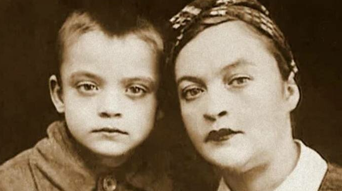 Владислав Дворжецкий с мамой