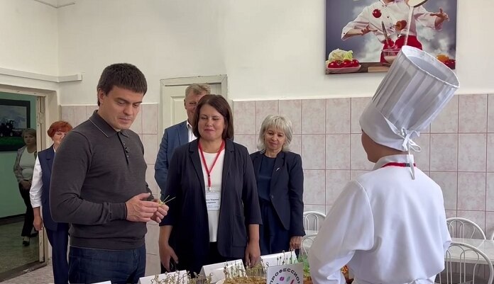    Кадр из видео в ТГ-канале "Продвижение Назарово"