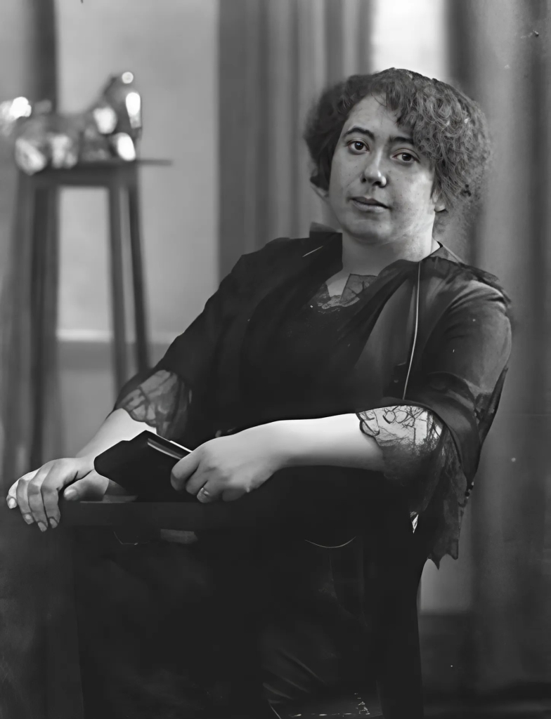 Л.С.Штерн. 1910-е.