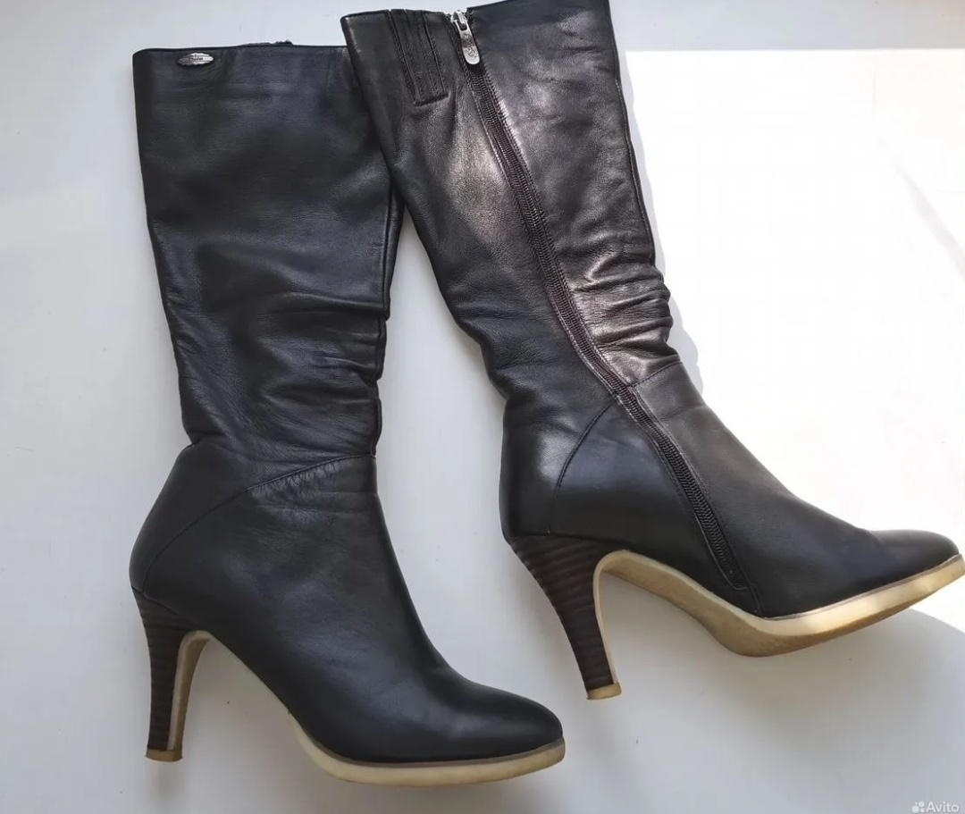 сапоги продаются на авито