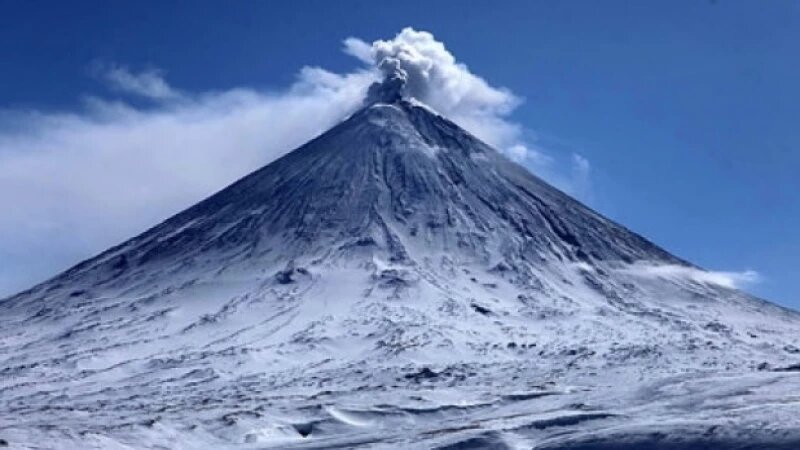     Вулкан Ключевской. kscnet.ru