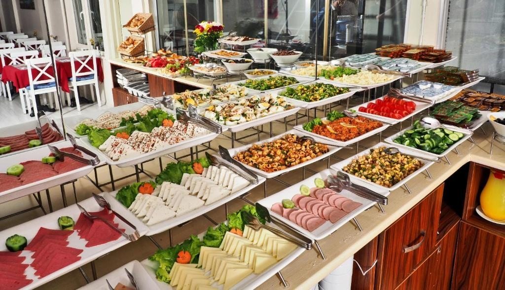 Шведский стол