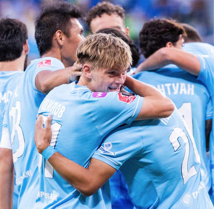 Вадим Шилов из клубной академии ярко проявил себя в дебютном матче за «Зенит» - заработал пенальти и забил гол 