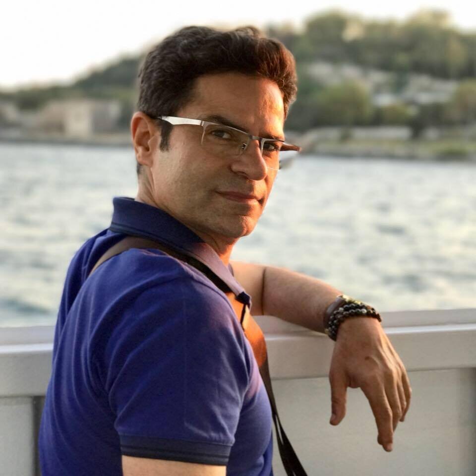 фотография взята в открытом доступе интернета : Джавад Солейманпур