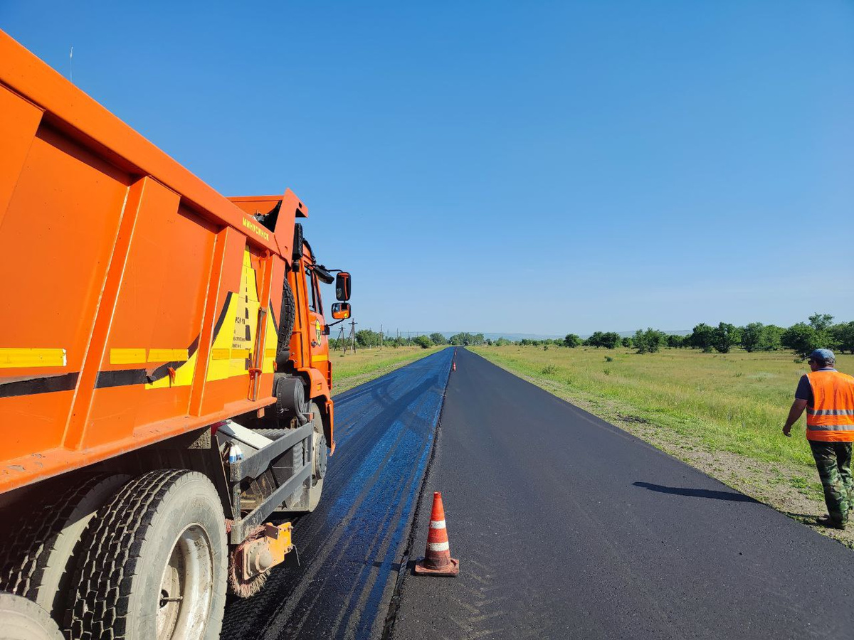     В Красноярском крае отремонтировали 50% дорог от плана на год