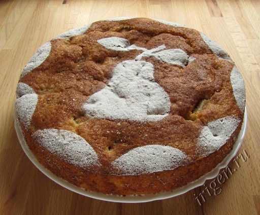 Постный медово-грушевый пирог