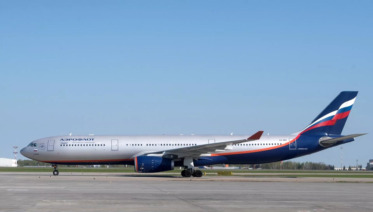 Самолет Airbus A330-300 авиакомпании Аэрофлот© Sputnik / Илья Питалев