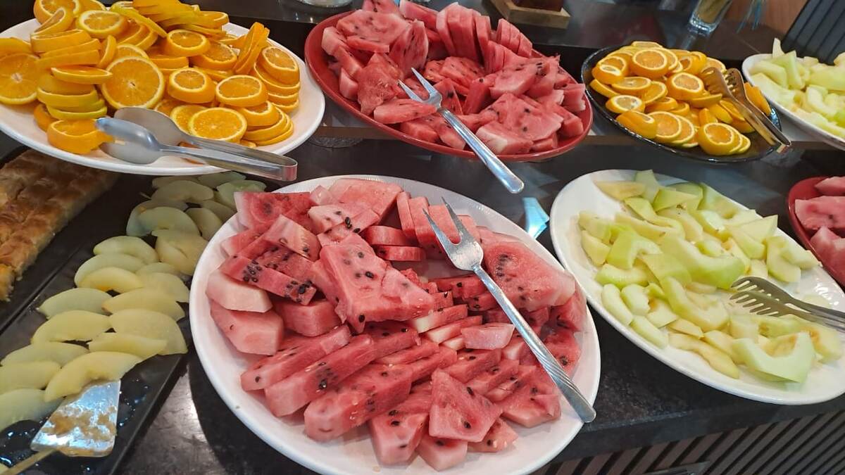 Турецкий шведский стол