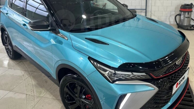     Новенький и сверкающий Geely Coolray https://auto.drom.ru/barnaul/geely/sx11/686635643.html