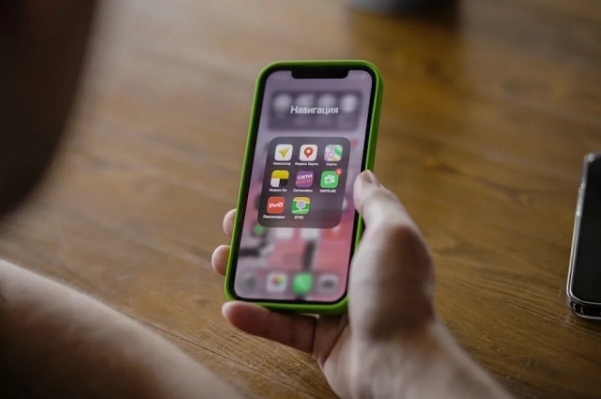    В Евпатории москвич похитил у таксиста телефон за 6,5 тысячи рублей