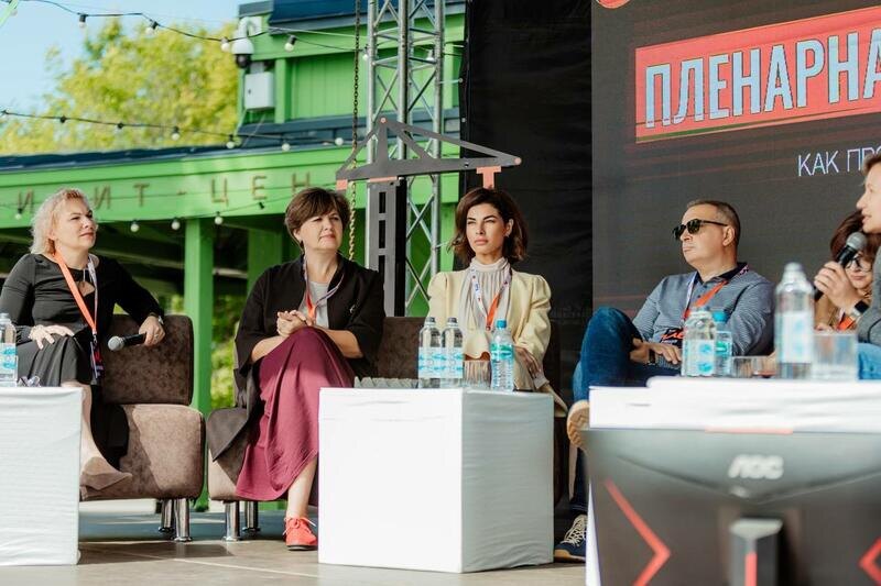 Листайте вправо, чтобы увидеть больше изображений