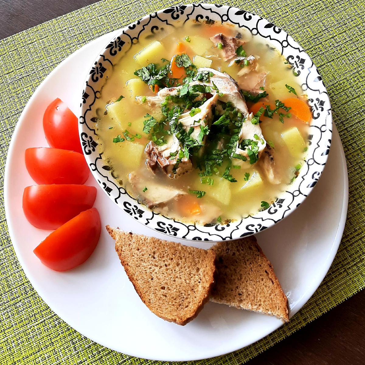 Рыбный суп с картофелем