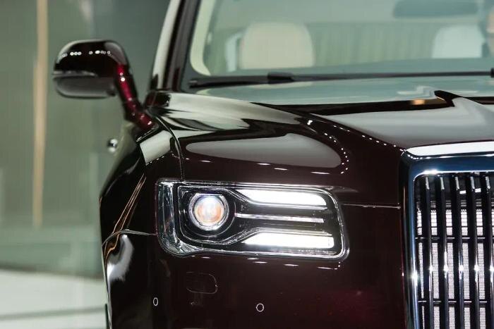 Обложка © Shutterstock / FOTODOM / Media_works